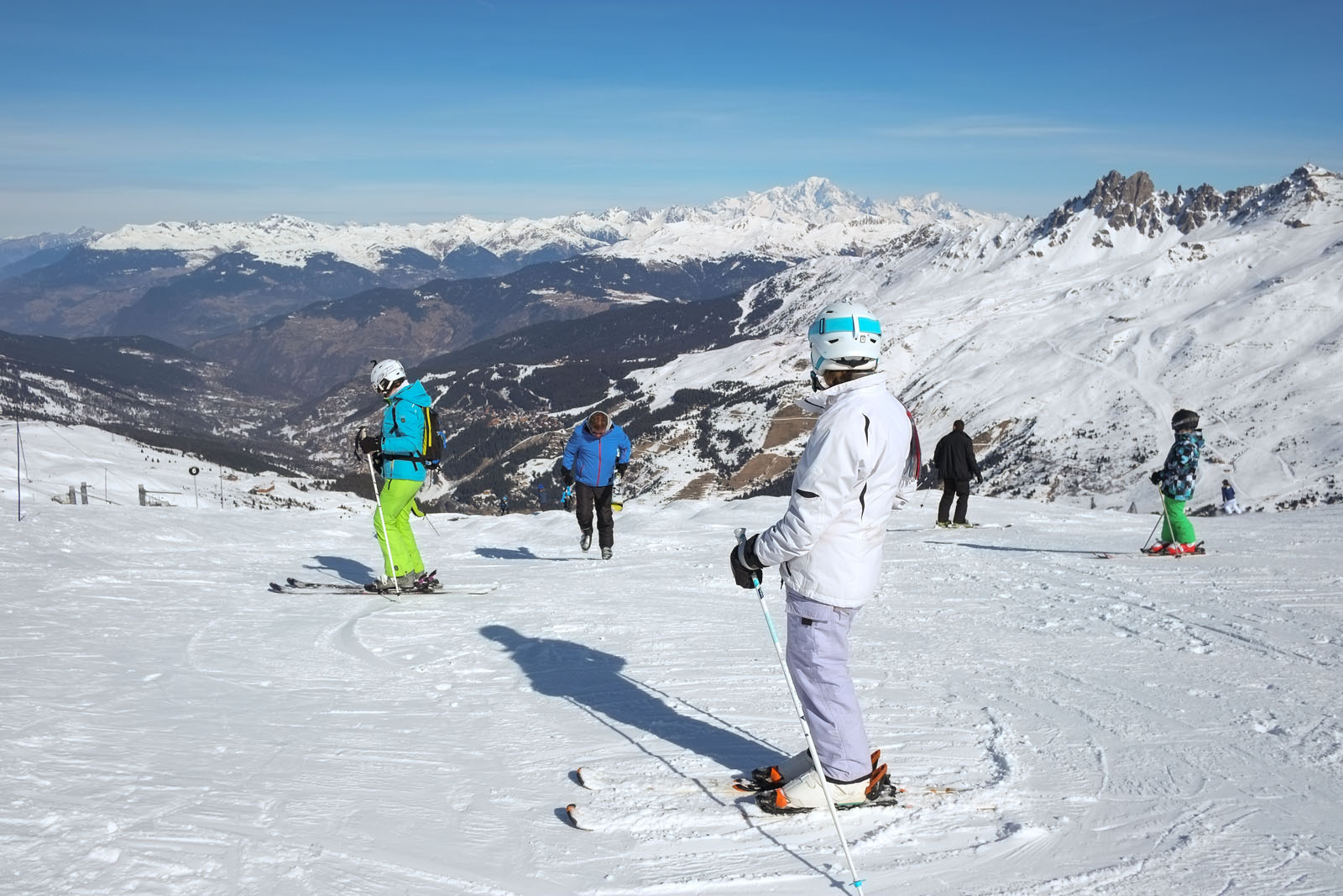 Pour vos vacances aux sports d'hiver en Savoie, un hébergement vous attend dans les Alpes à Saint-Jean-de-la-Porte